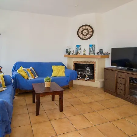 4-bedroom Mikaela With The Swimming Pool In ヴィラ