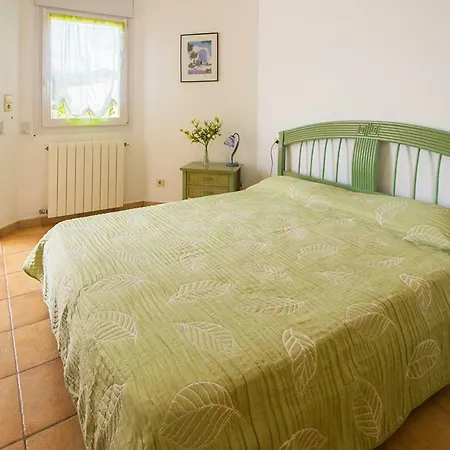 ヴィラ 4-bedroom Mikaela With The Swimming Pool In *