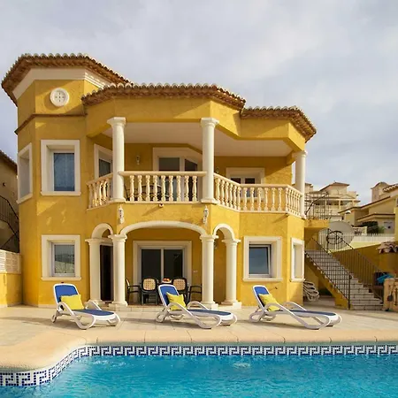 4-bedroom Mikaela With The Swimming Pool In * カルプ